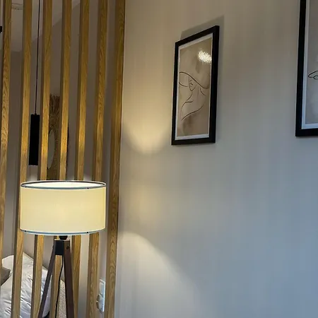 Apartman Przy Dworcu By Libertarent